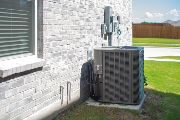 New central air conditioning unit installed at an Aurora home